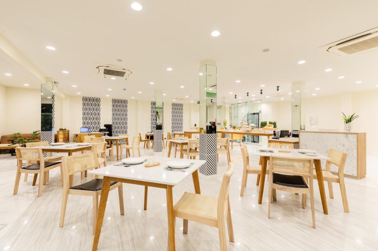 Ozone Hotel Samyan Бангкок Экстерьер фото