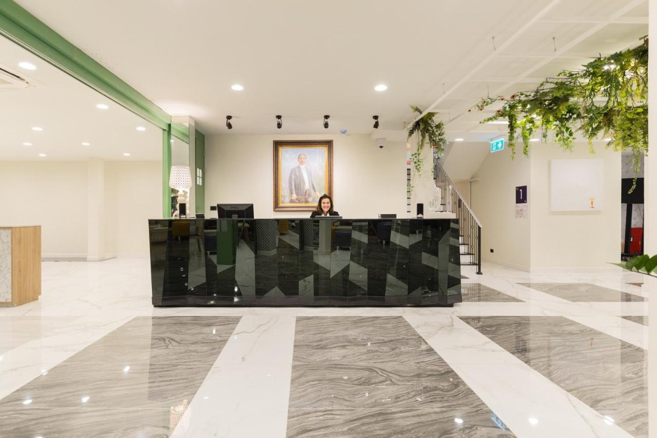 Ozone Hotel Samyan Бангкок Экстерьер фото